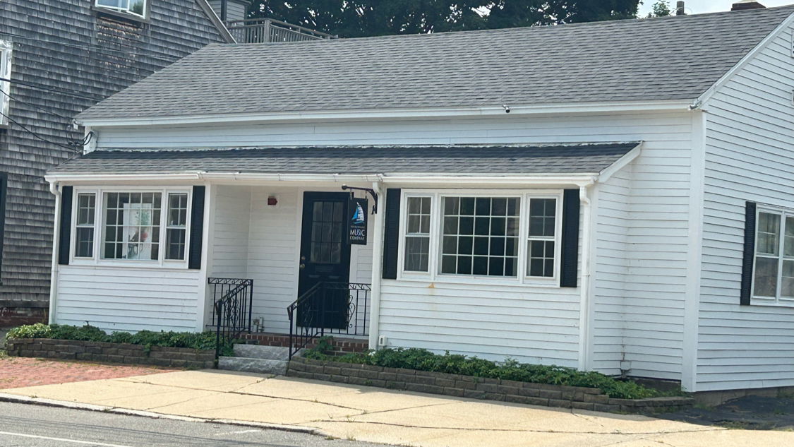 Newburyport Music Company