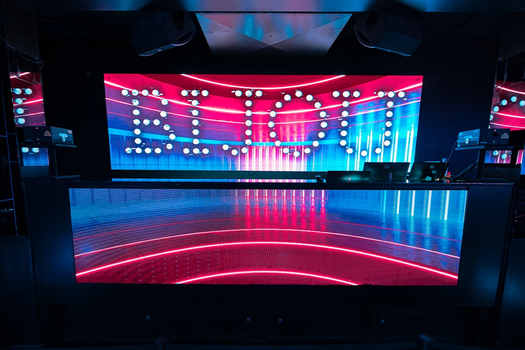 Bijou Nightclub & Lounge