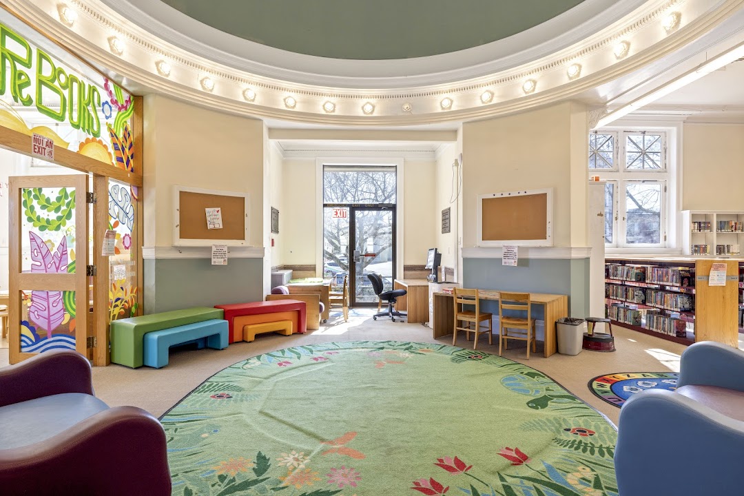 Stoneham Public Library