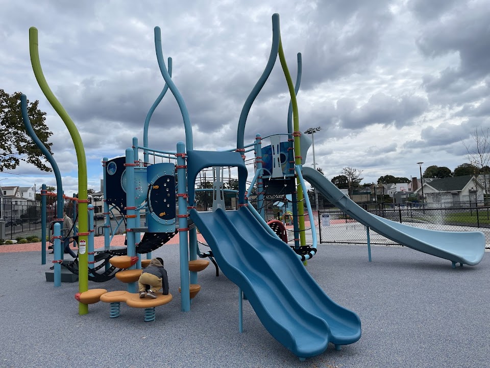 Devir Park