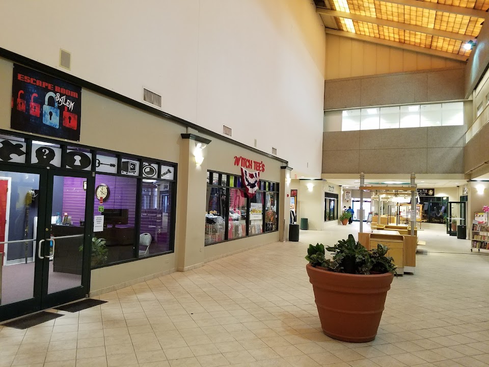 Witch City Mall
