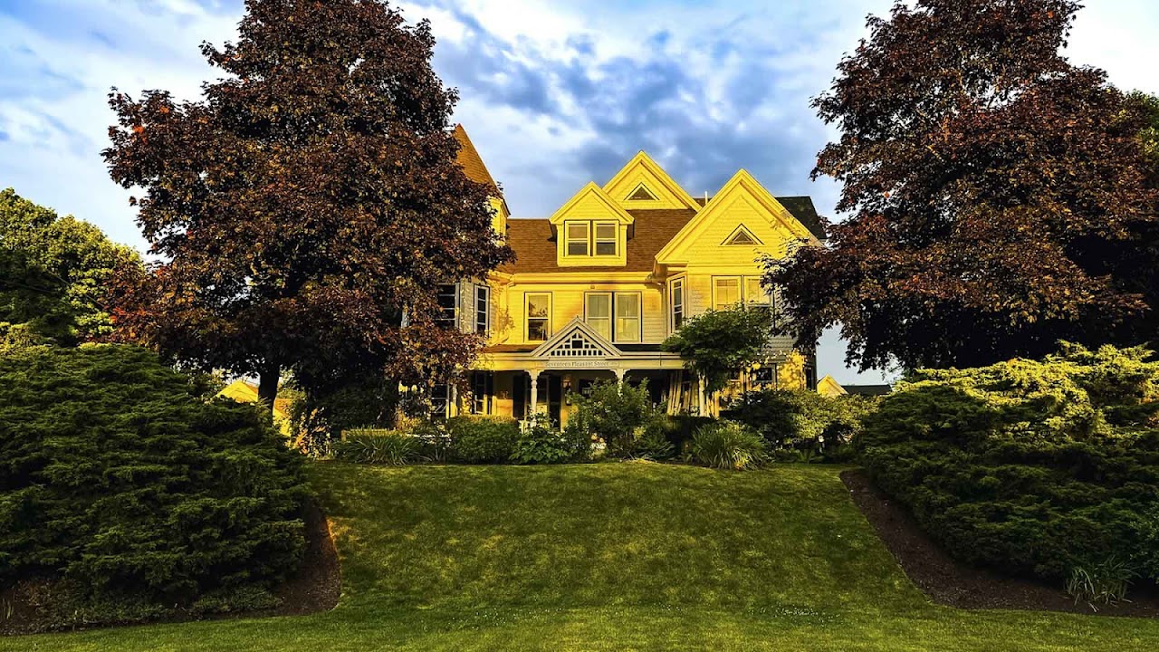 The Rockport House