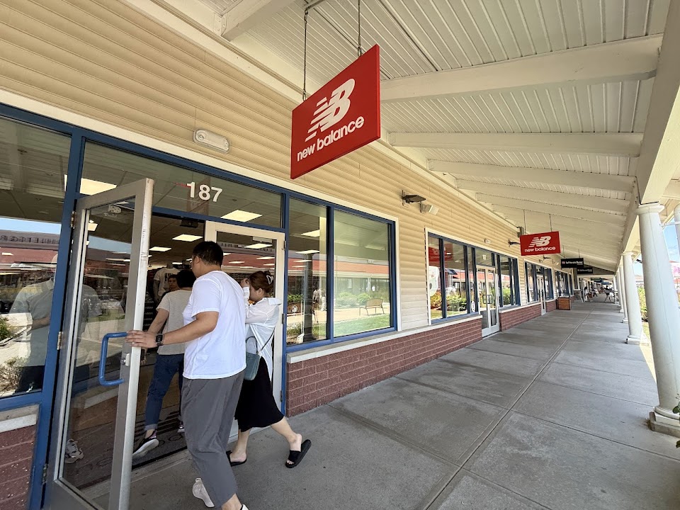 New Balance Factory Store Wrentham