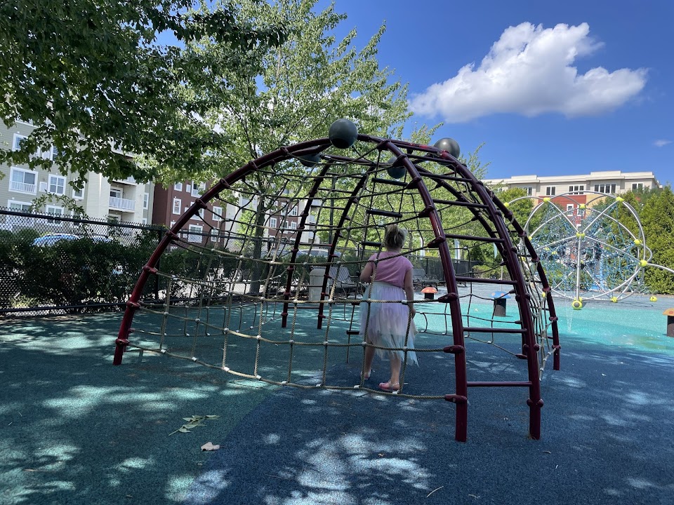 Creekside Commons Park