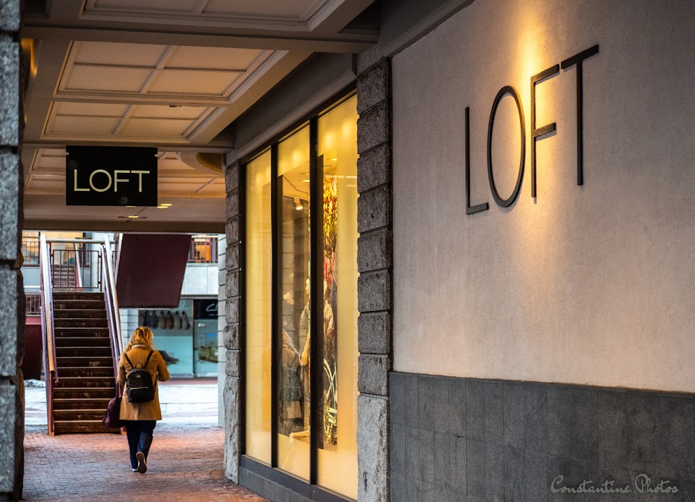 LOFT