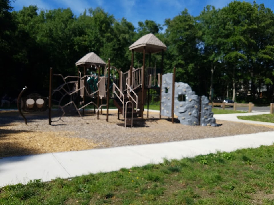Richard E. Gifford Memorial Playground