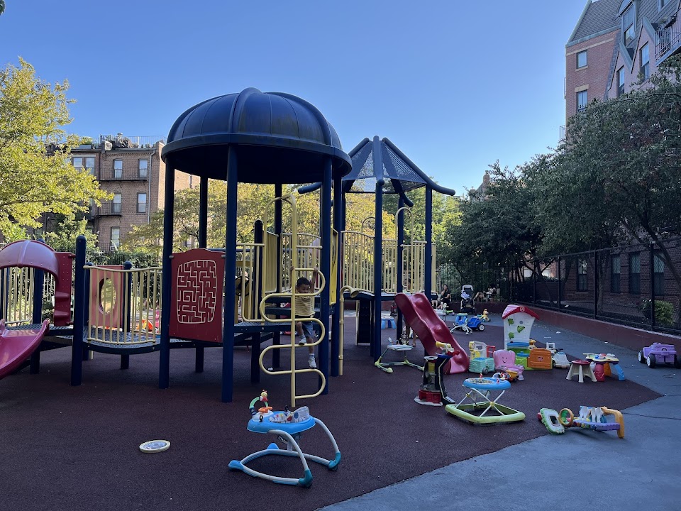 Playground at Carleton St